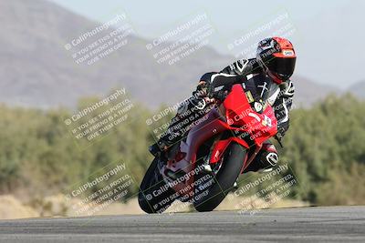 media/Dec-01-2025-Moto Forza (Mon) [[2daa91e15f]]/2-Intermediate Group/Session 2 Turn 9 Entry/